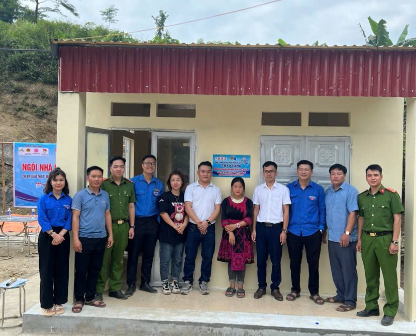 Xây dựng trường học cho trẻ em